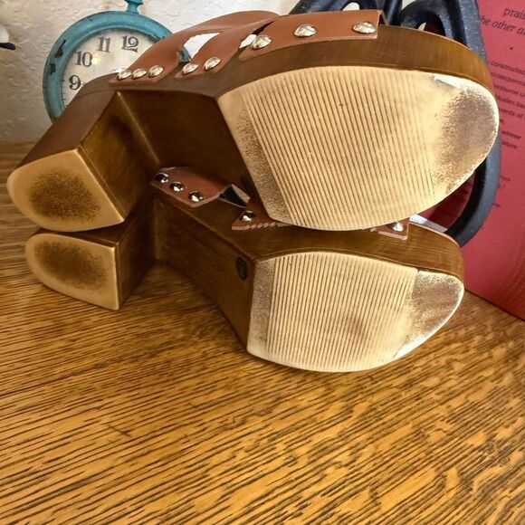 Coach And Four Vero Platform Sandal Brown Leather Studded Size 7.5 Boho - Picture 9 of 15